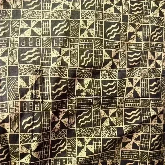 Tori Richard Hawaii button down shirt - Picture 3 of 3